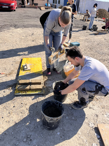 Greenbuildinglab Making Earth Bricks